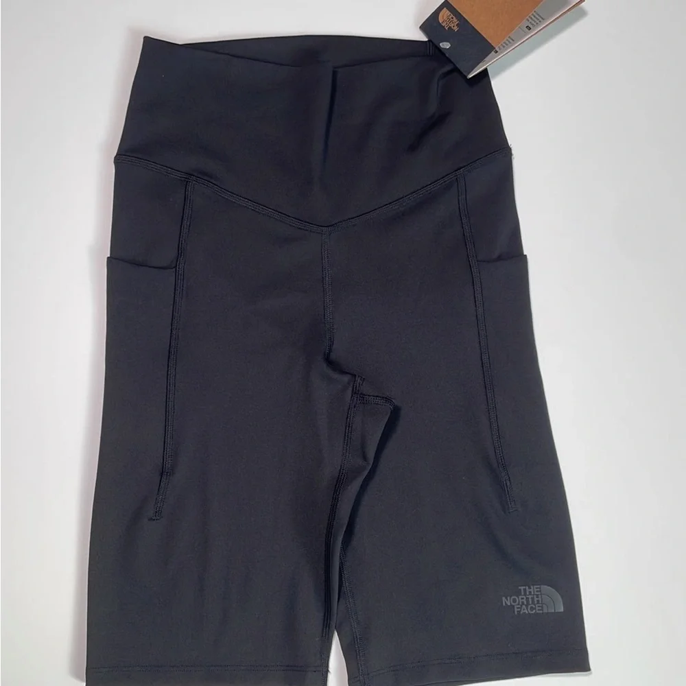 The North Face Black long pocket biker short NWT woman’s SzS - Picture 10 of 12